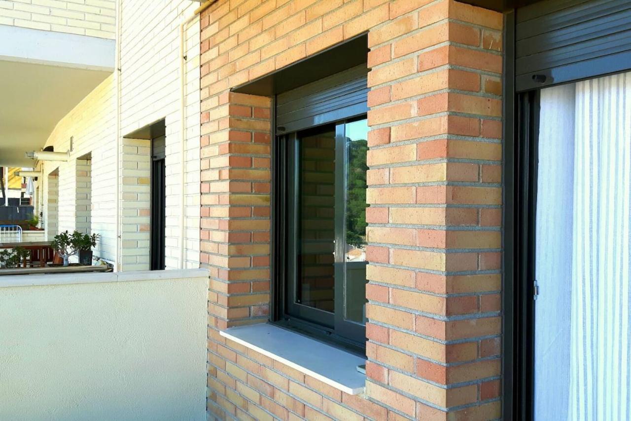 Apartamento En Blanes Con Piscina Y Parking Apartman Kültér fotó